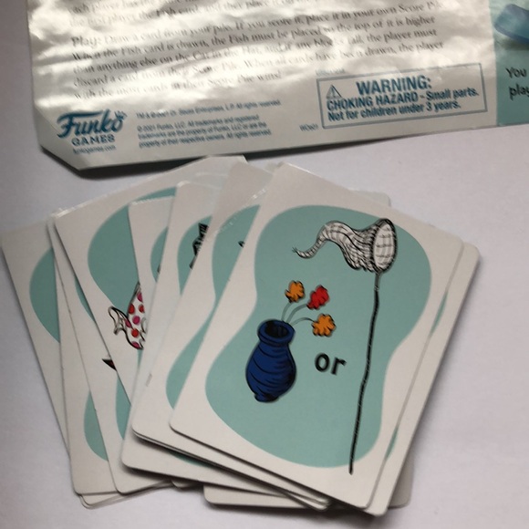 Dr. Seuss Stack with the Cat Game - Multicolor - Picture 4 of 5